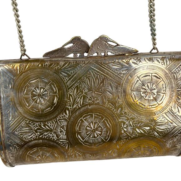 Vintage Peacock Flower Engraved Brass Pillow Purse Chain Strap 7" x 4.5" - Picture 9 of 16